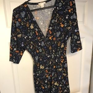 Navy H&M dress